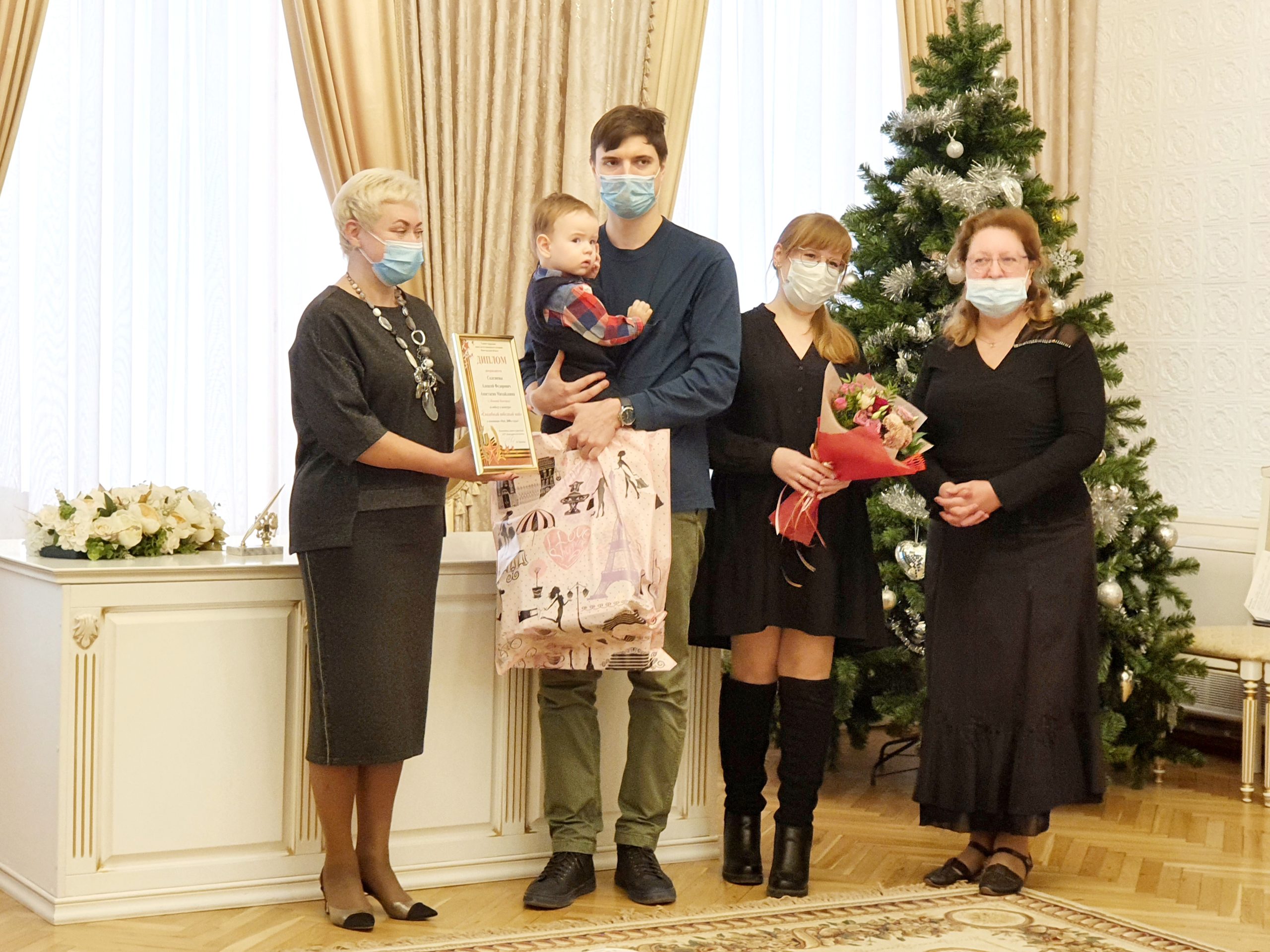В Нижегородской области наградили победителей конкурсов, посвященных Году памяти и славы