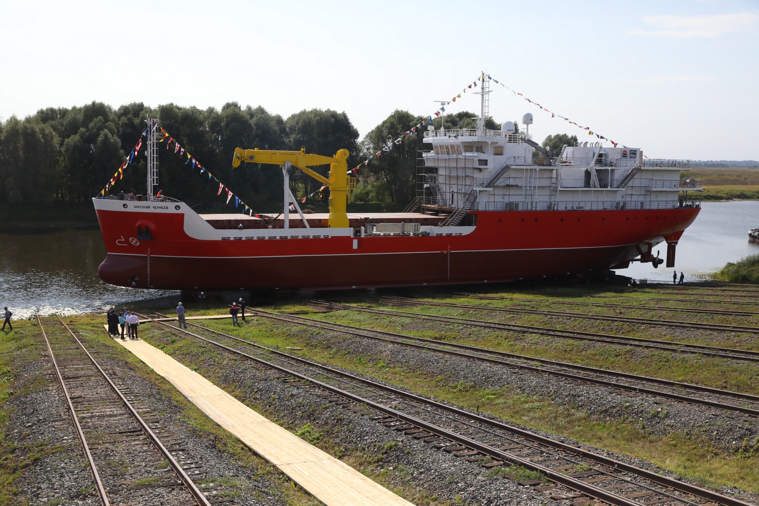 Грузопассажирское судно для Камчатского края спустили на воду в Нижегородской области