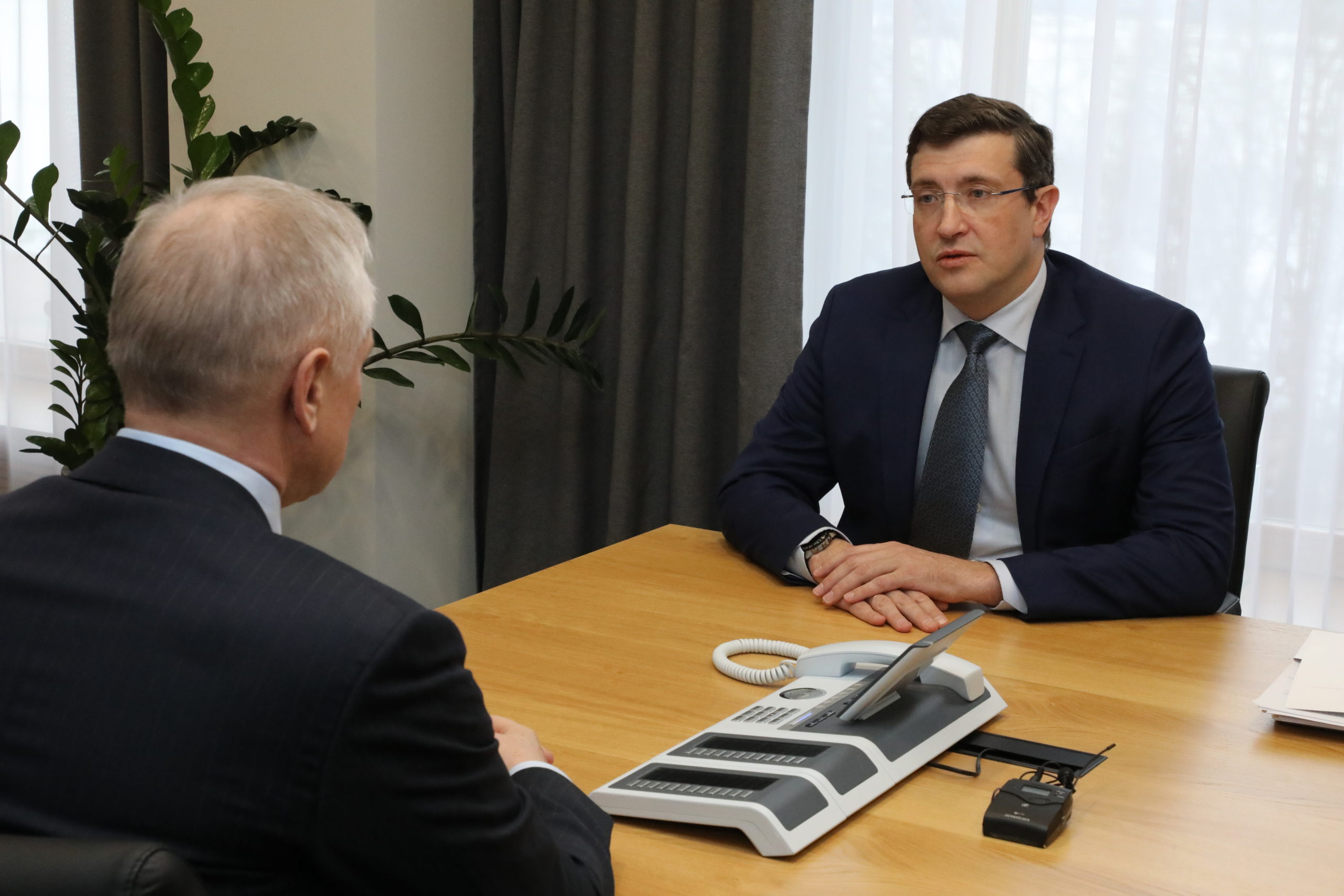 Глеб Никитин провел в Нижнем Новгороде рабочую встречу с губернатором Томской области Владимиром Мазуром