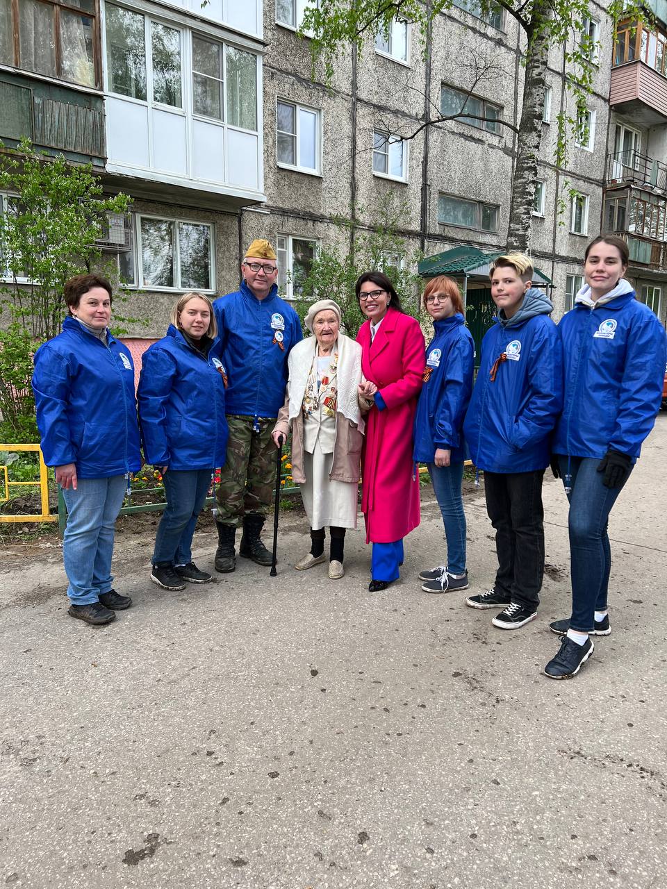 Волонтеры Победы дали старт акции «Палисадник Победы» в Нижегородской области