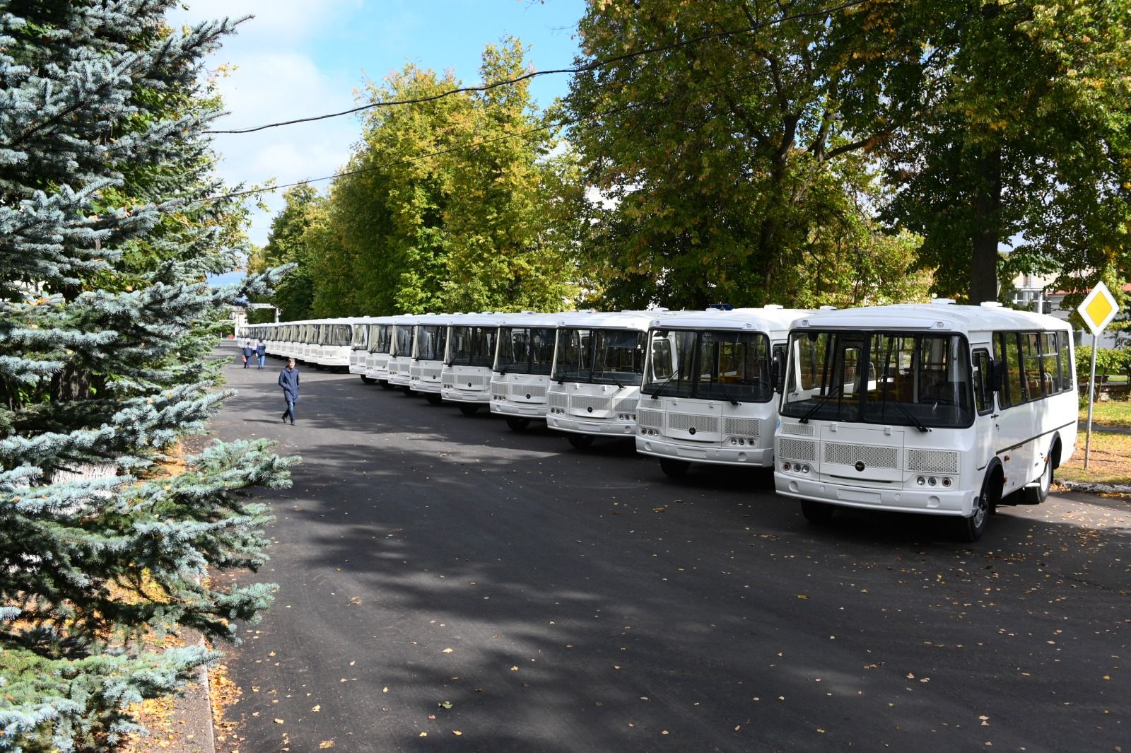 Первые 24 автобуса произведены на заводе и готовы отправиться в три муниципалитета Нижегородской области