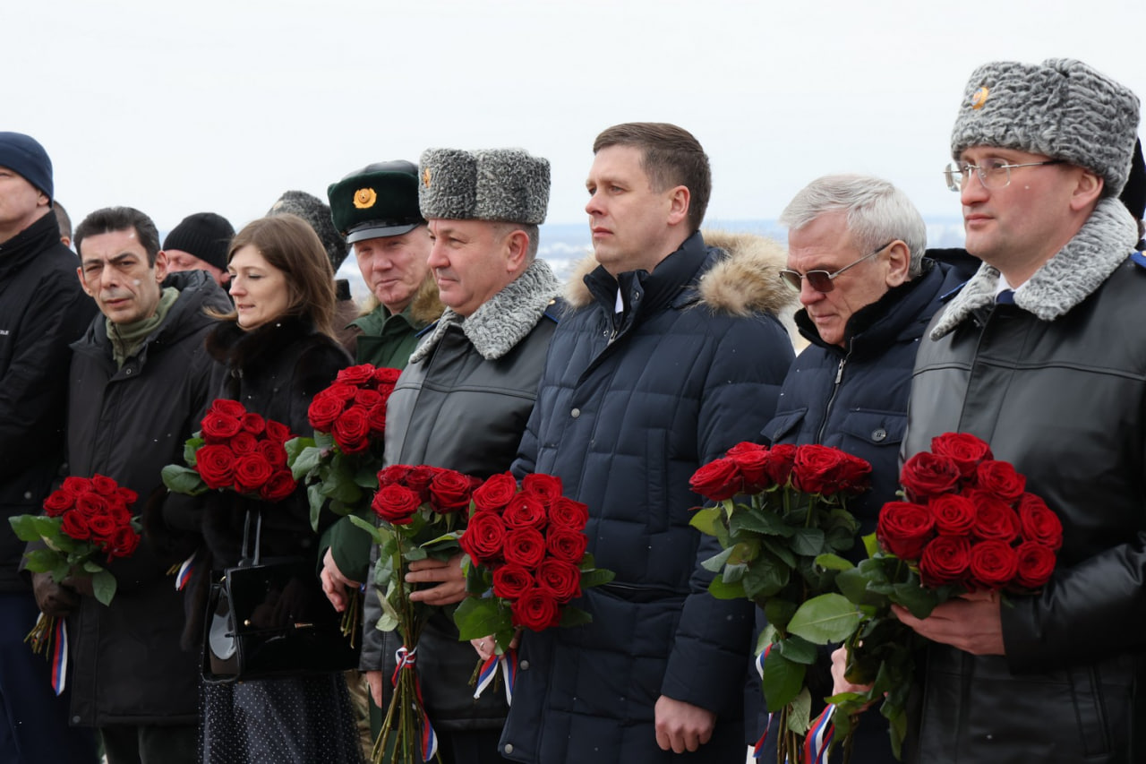 Андрей Гнеушев принял участие в торжественных мероприятиях, посвященных празднованию Дня защитника Отечества 