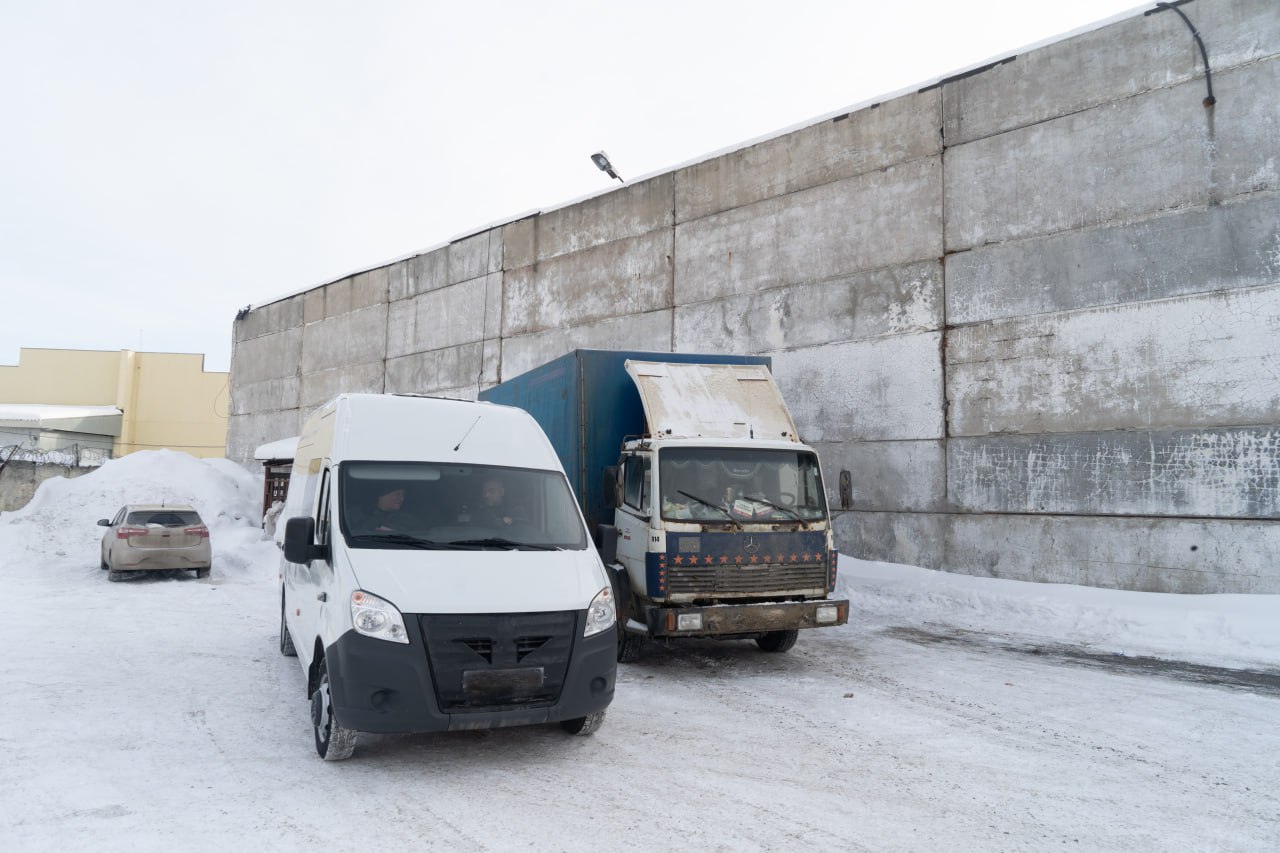 Еще два грузовых автомобиля с гуманитарной помощью отправили из Нижнего Новгорода участникам СВО