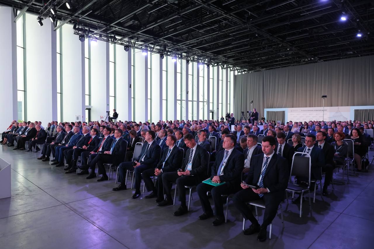 Глеб Никитин ответил более чем на 40 вопросов нижегородских предпринимателей на традиционной ежегодной встрече