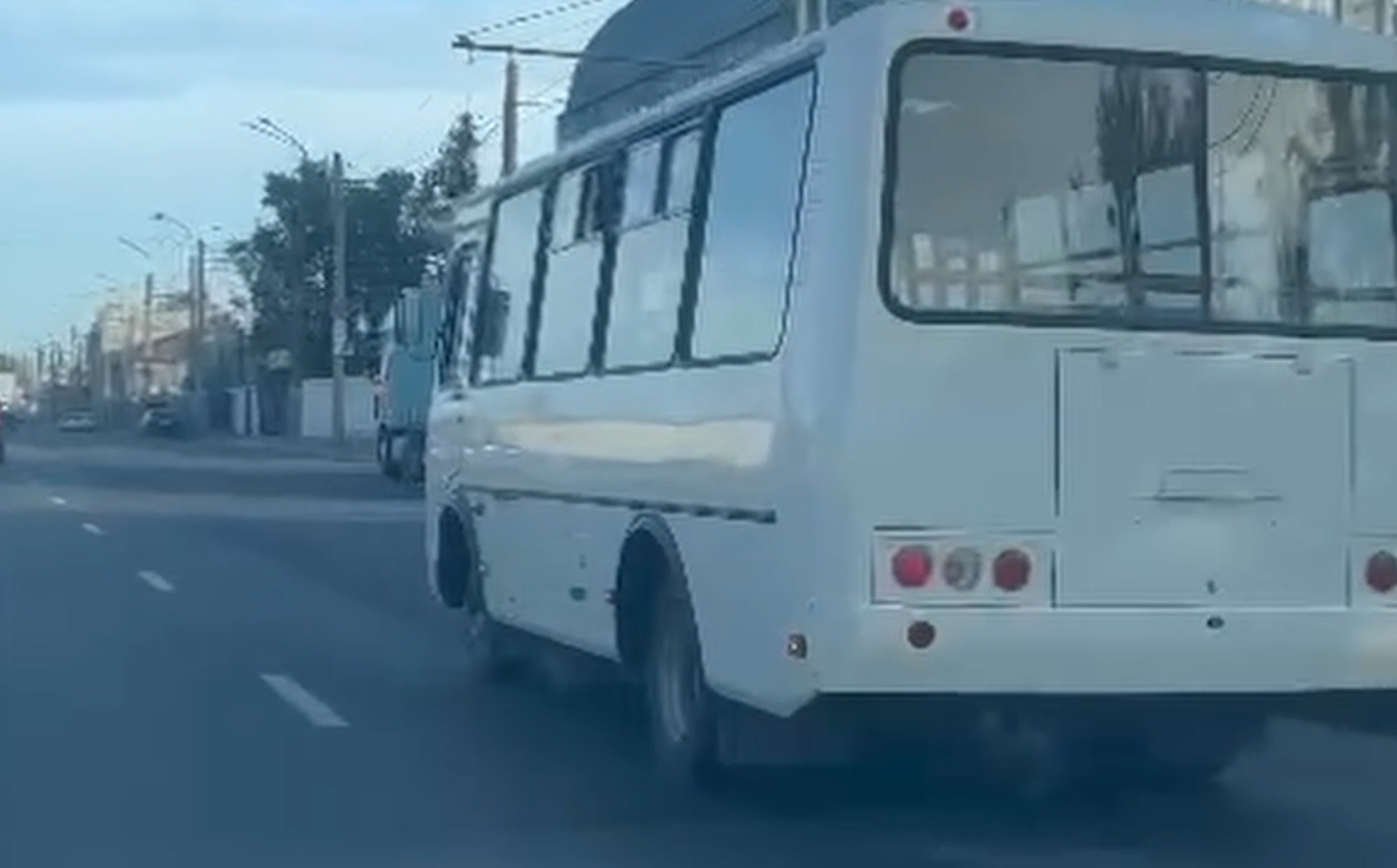 Автобус для перевозки бойцов и гуманитарную помощь отправили из Нижегородской области в зону СВО