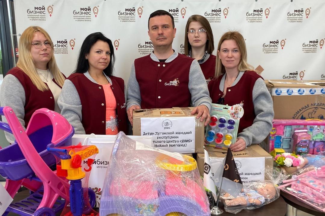   Гуманитарную помощь на 4,5 млн рублей собрали нижегородские предприниматели для детских домов ЛНР и ДНР