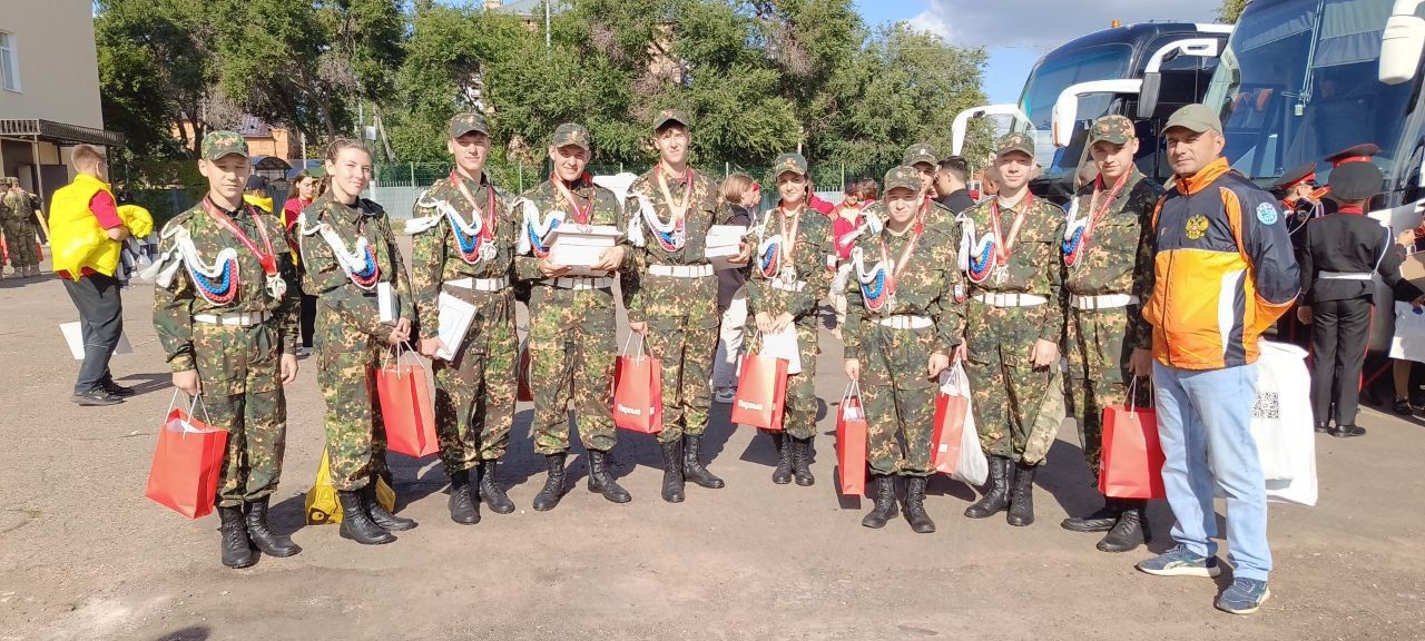 Нижегородцы в четвертый раз победили в XI Окружном этапе Всероссийской военно-патриотической игры «Зарница 2.0» в Оренбурге