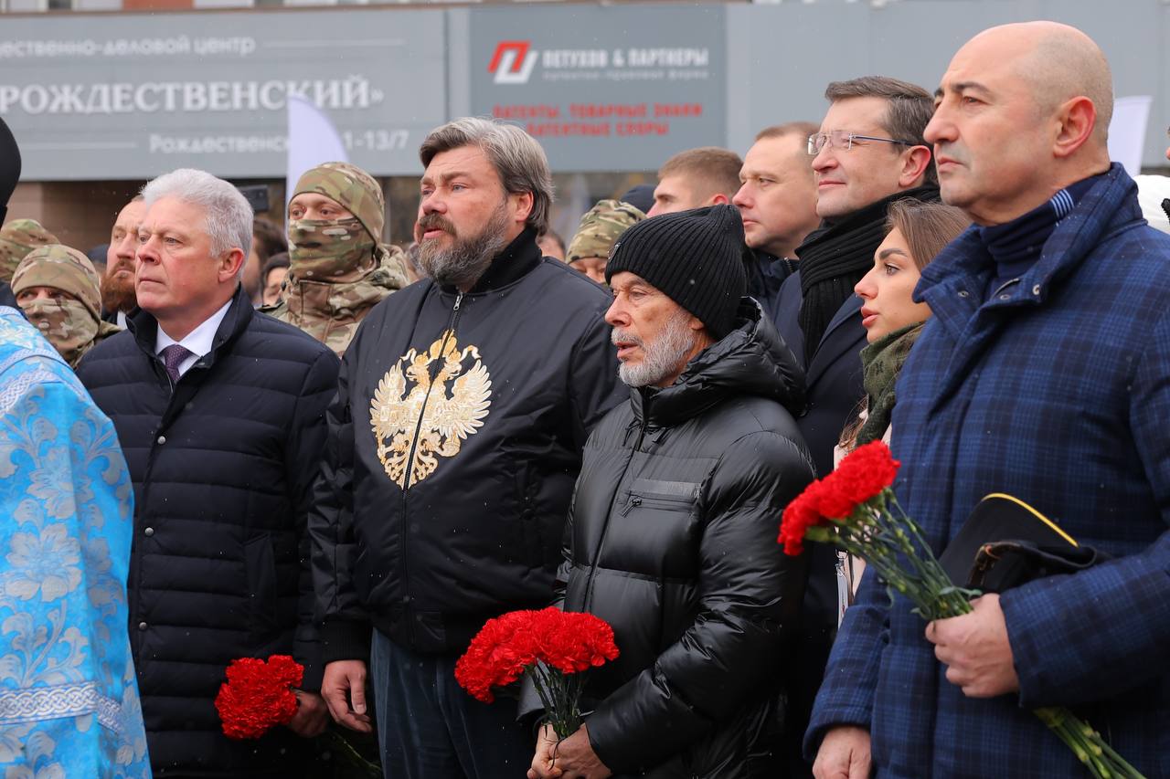 Глеб Никитин обратился к добровольцам, отправляющимся в зону СВО