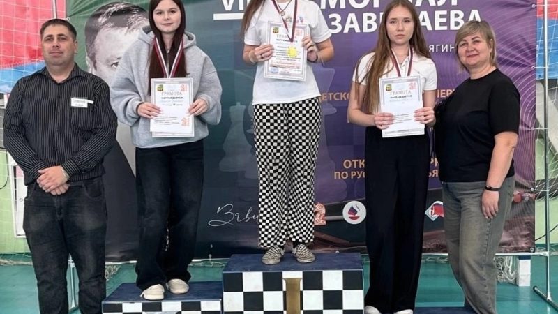 Шахматный турнир в «Молодежном»