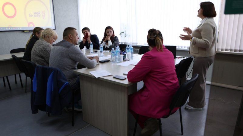32 участника проекта «СВОё дело» прошли обучение на семинарах по развитию бизнес-компетенций в Лукоянове, Павлове и селе Вад
