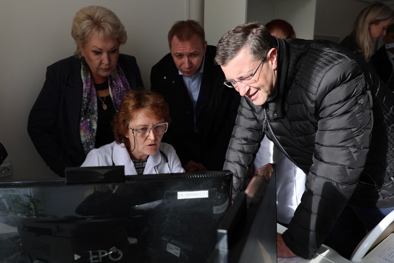 Глеб Никитин проверил качество ремонта в Вачской ЦРБ, которая войдет в состав Окского межрайонного медицинского центра