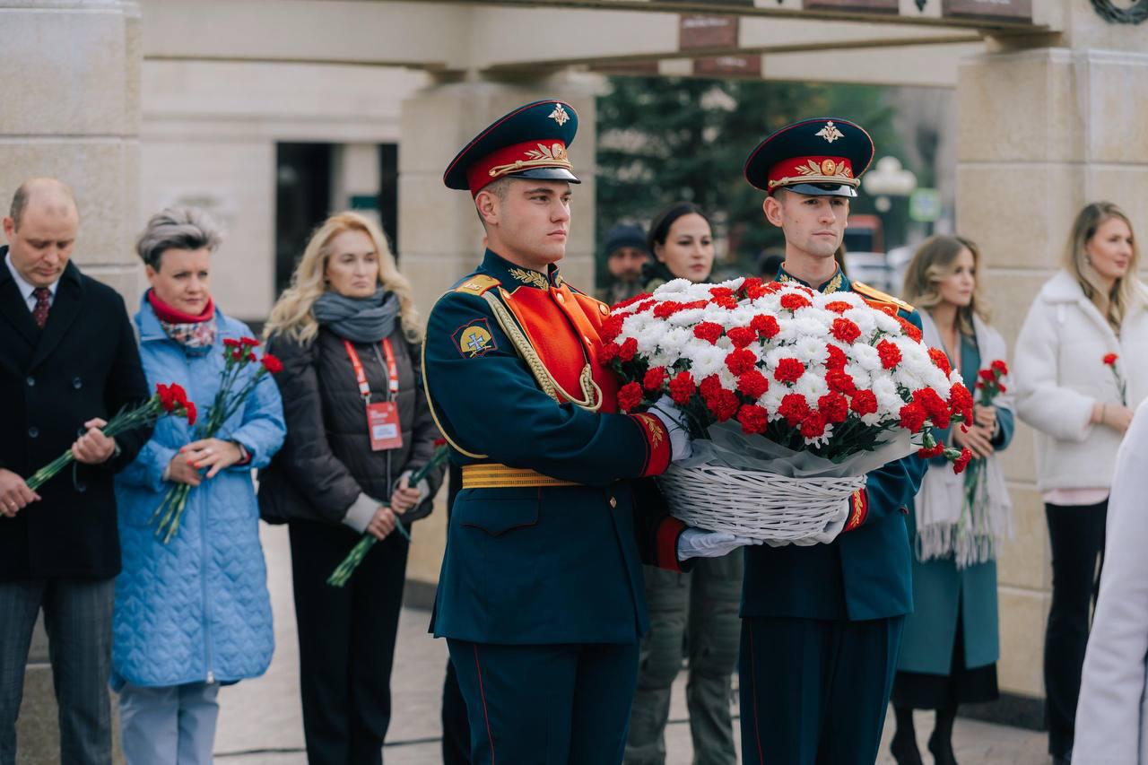 Пятеро нижегородцев вошли в число лучших наставников Всероссийского конкурса «Быть, а не казаться!»