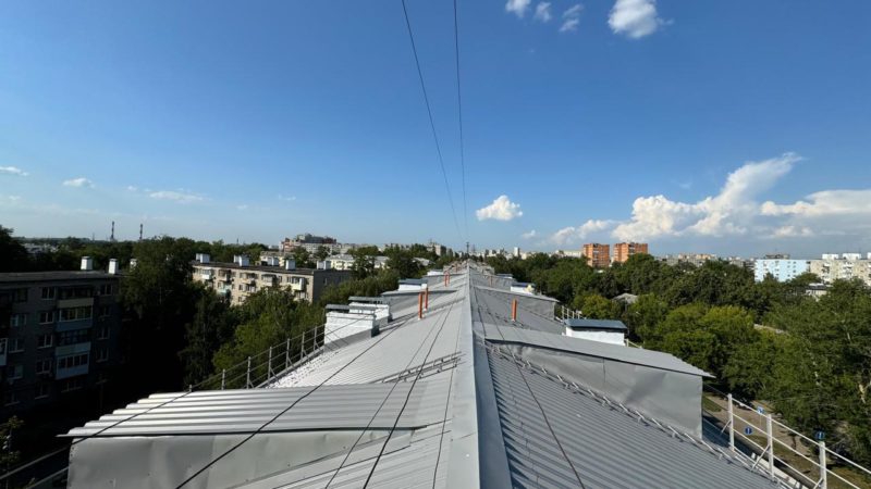 Более 300 крыш многоквартирных домов отремонтировано с начала года в Нижегородской области по программе капремонта