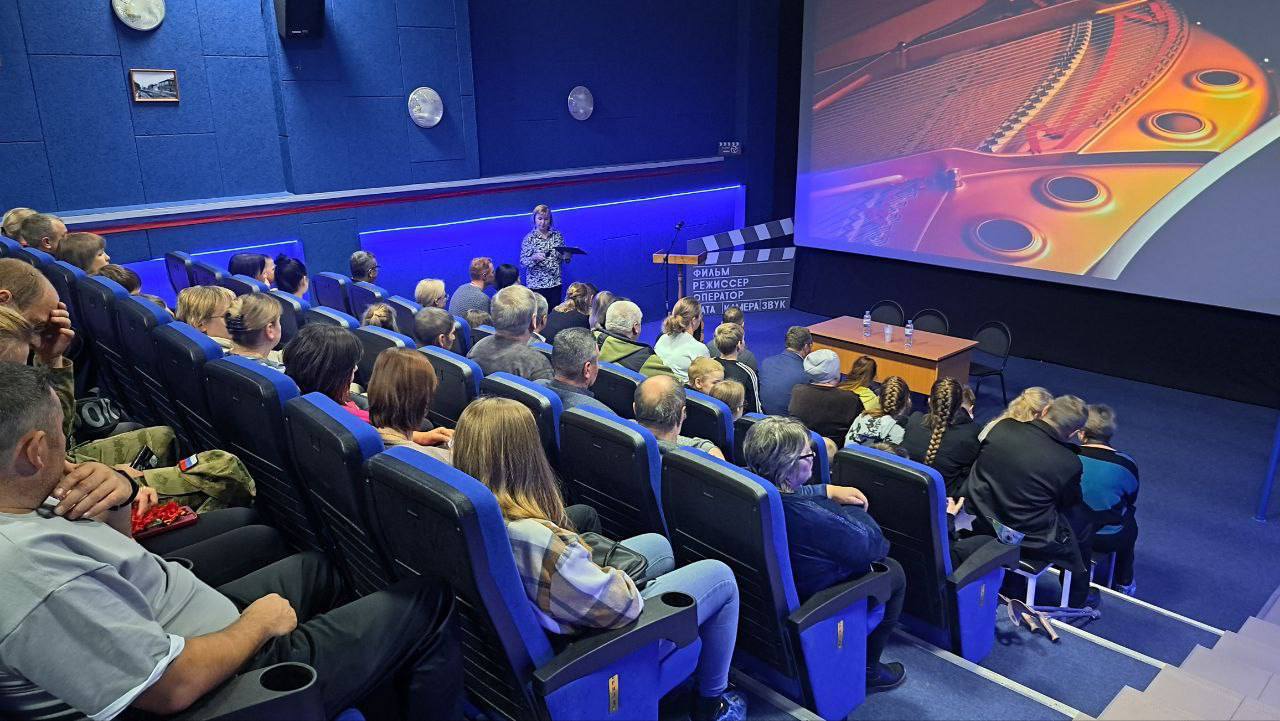 Участники СВО и их семьи стали гостями физкультурно-оздоровительных комплексов в рамках регионального проекта «СВОй ФОК»