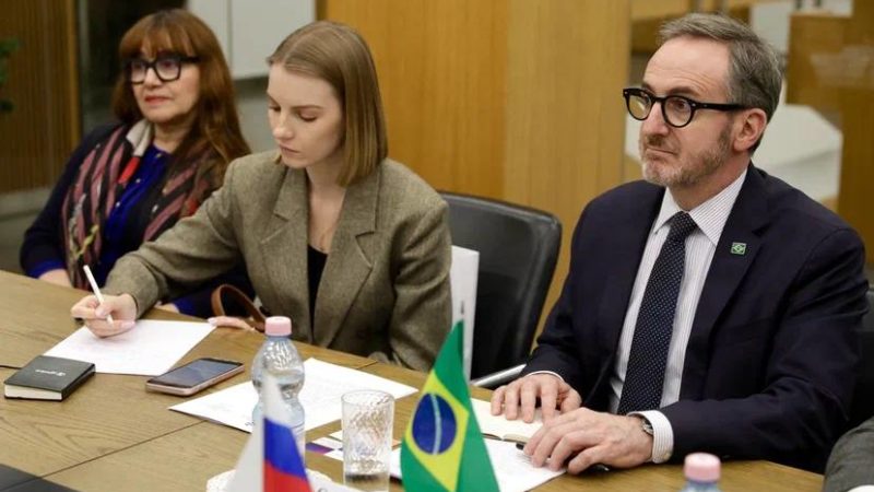 Олег Беркович обсудил перспективы расширения культурного и образовательного сотрудничества с делегацией Бразилии