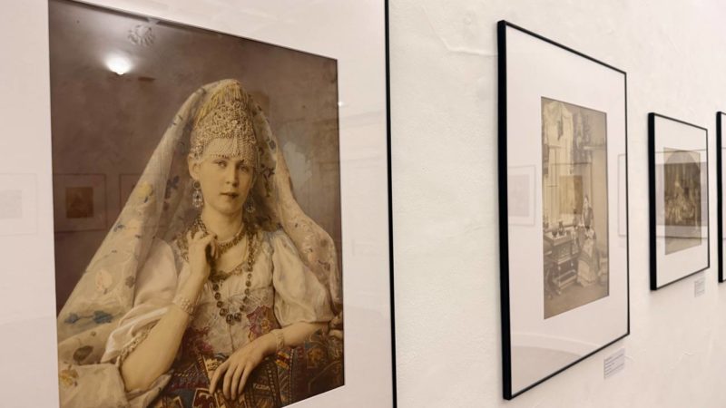 В Санкт-Петербурге открылась выставка «Андрей Карелин и Максим Дмитриев — мастера светописи из Нижнего Новгорода»