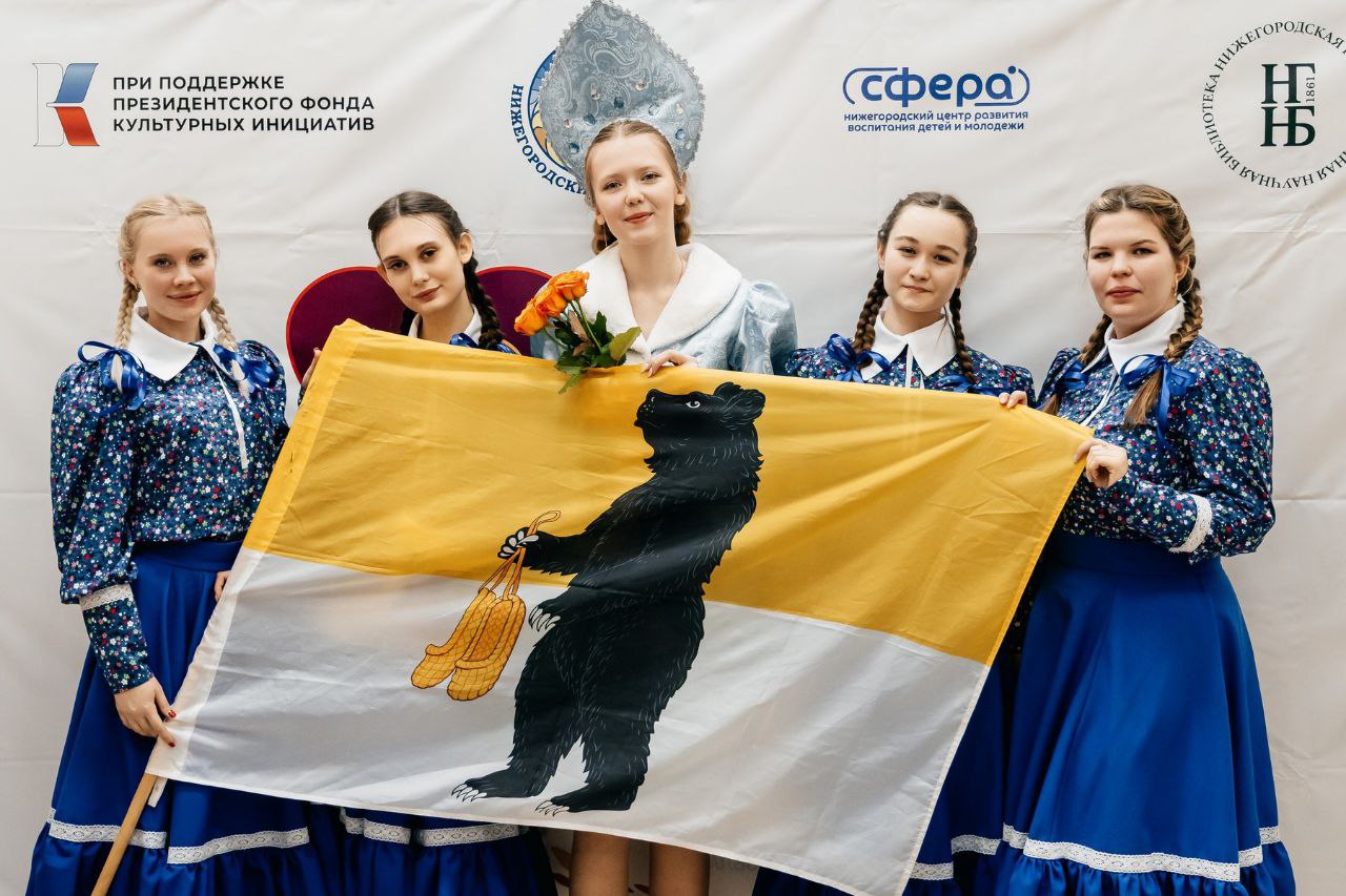 Более 60 нижегородок от 5 лет до 71 года приняли участие в финале регионального фестиваля «Коса – России краса»