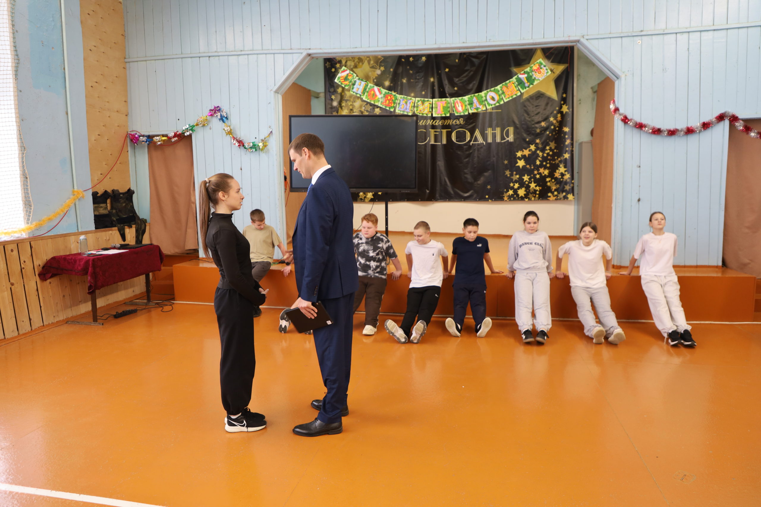 Участниками федеральной программы «Земский учитель» в Нижегородской области в 2026 году смогут стать восемь специалистов