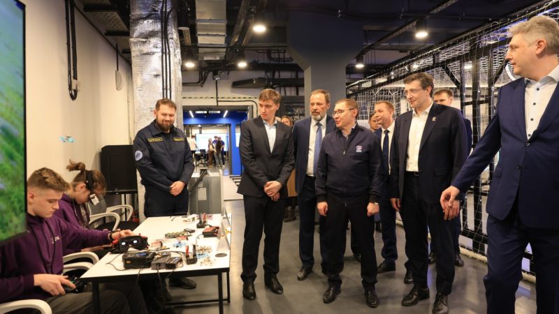 Развитие федерального технопарка «Нижполиграф», форум «Есть результат!», опыт реализации демографической программы «Основа» и другие итоги недели